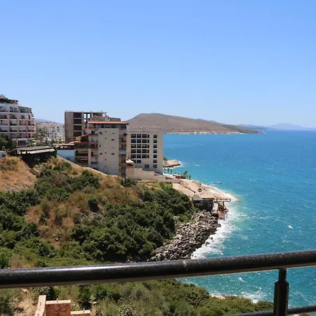 Viola Sea View Penthouse * Sarande