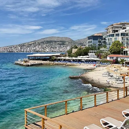 Viola Sea View Penthouse Daire Saranda
