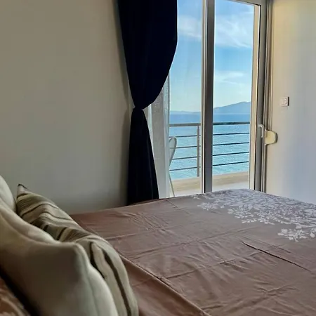 Viola Sea View Penthouse Daire *