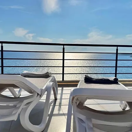 Viola Sea View Penthouse