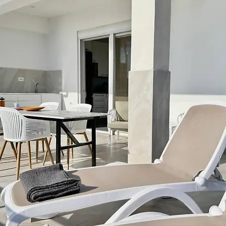Viola Sea View Penthouse Daire *