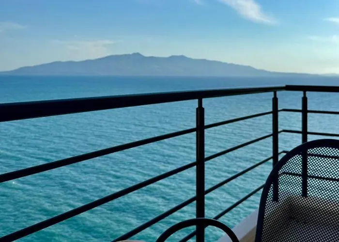 Διαμέρισμα Viola Sea View Penthouse *